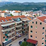 Nika Apartment *